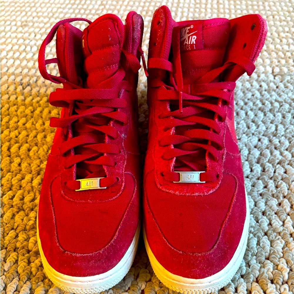 Nike Air Force 1 High Suede Size 8
